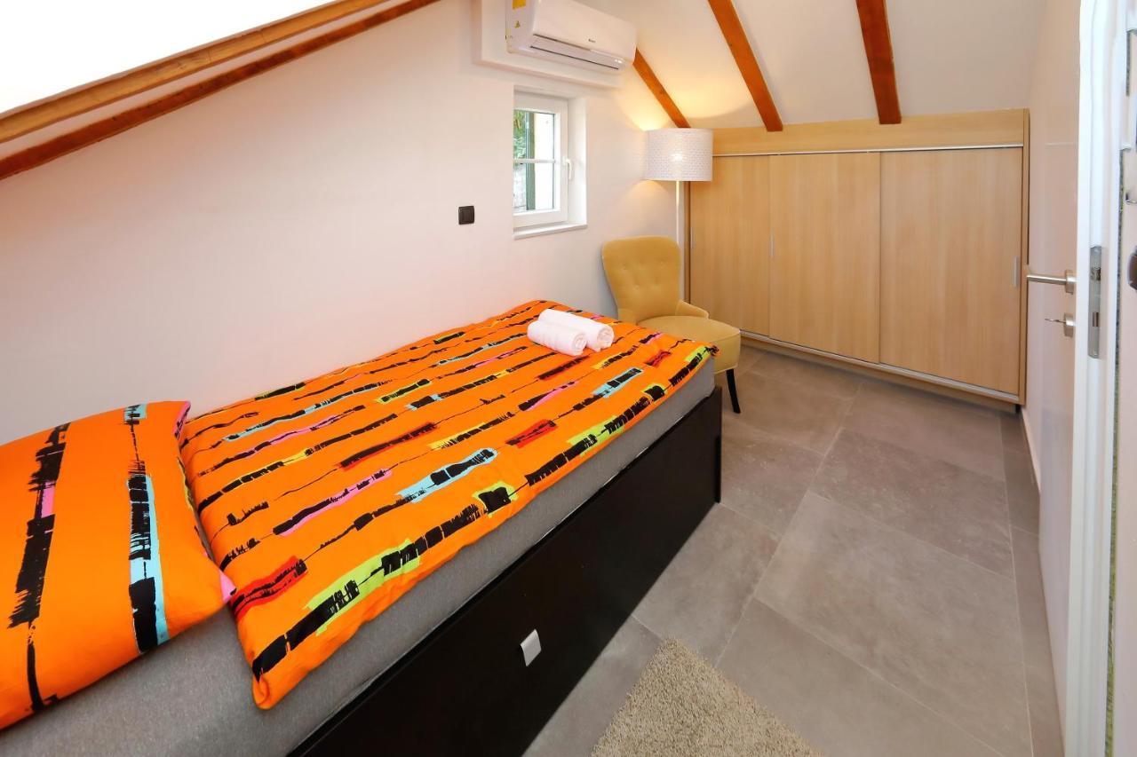 Stone Diamond Villa Задар Екстериор снимка