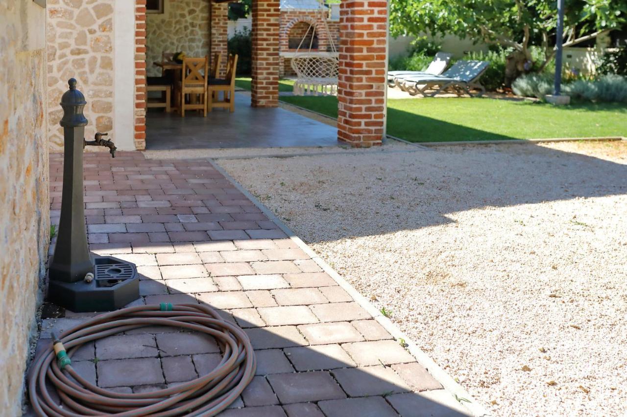 Stone Diamond Villa Задар Екстериор снимка